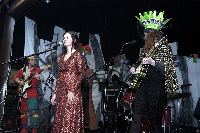 img00018.jpg